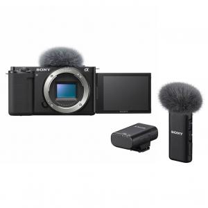 Sony-ZV-E10-body-met-microfoon-cameradeals
